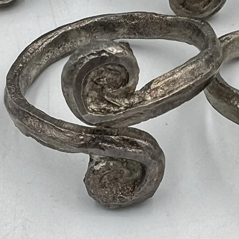 Set of 5 Hand-Forged‎ Metal Napkin Rings Rustic Spiral Scroll Design 2.5